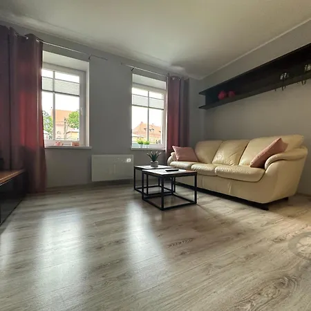 Apartament Przy Cieplickich Tężniach *