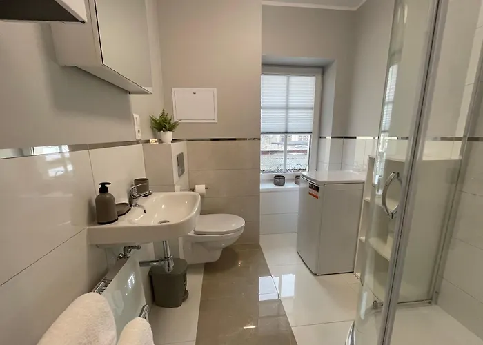 Przy Cieplickich Tezniach Apartament *